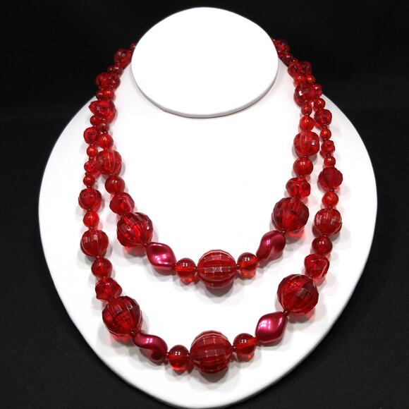 Vintage 1940s Red Lucite Beaded Necklace, Large Beaded Clasp - Picture 2 of 10